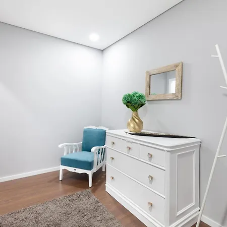 Liberta - Minho's Guest * בראגה