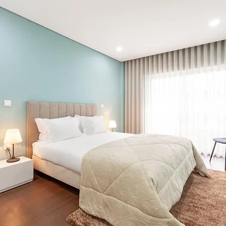 Liberta - Minho's Guest