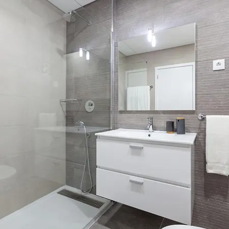 Liberta - Minho's Guest * בראגה