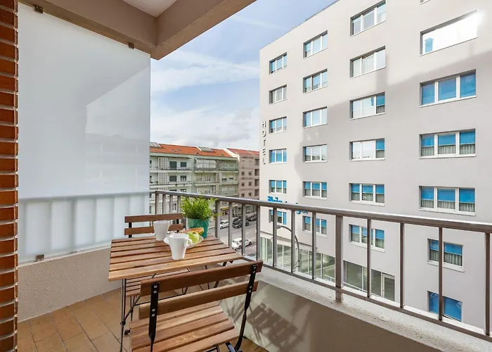 Liberta - Minho's Guest *